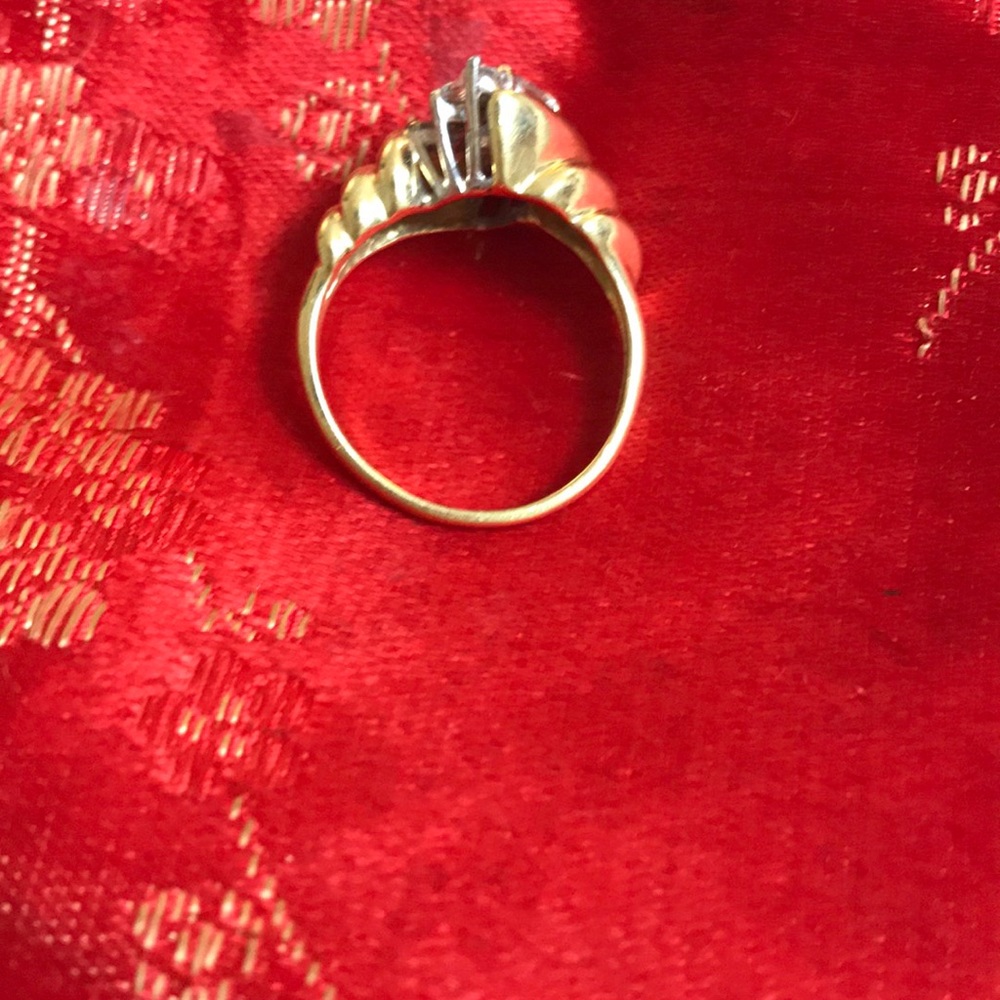Diamond ring - Picture 3 of 8